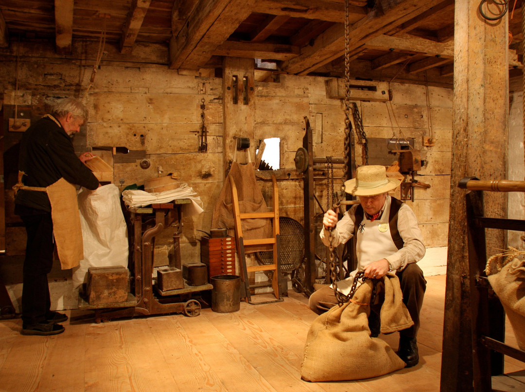 Cogglesford Watermill景点图片
