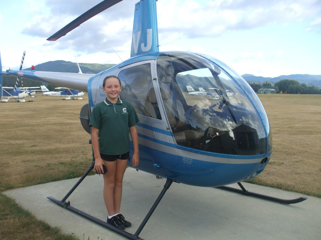 U Fly Heli Trial Flights景点图片