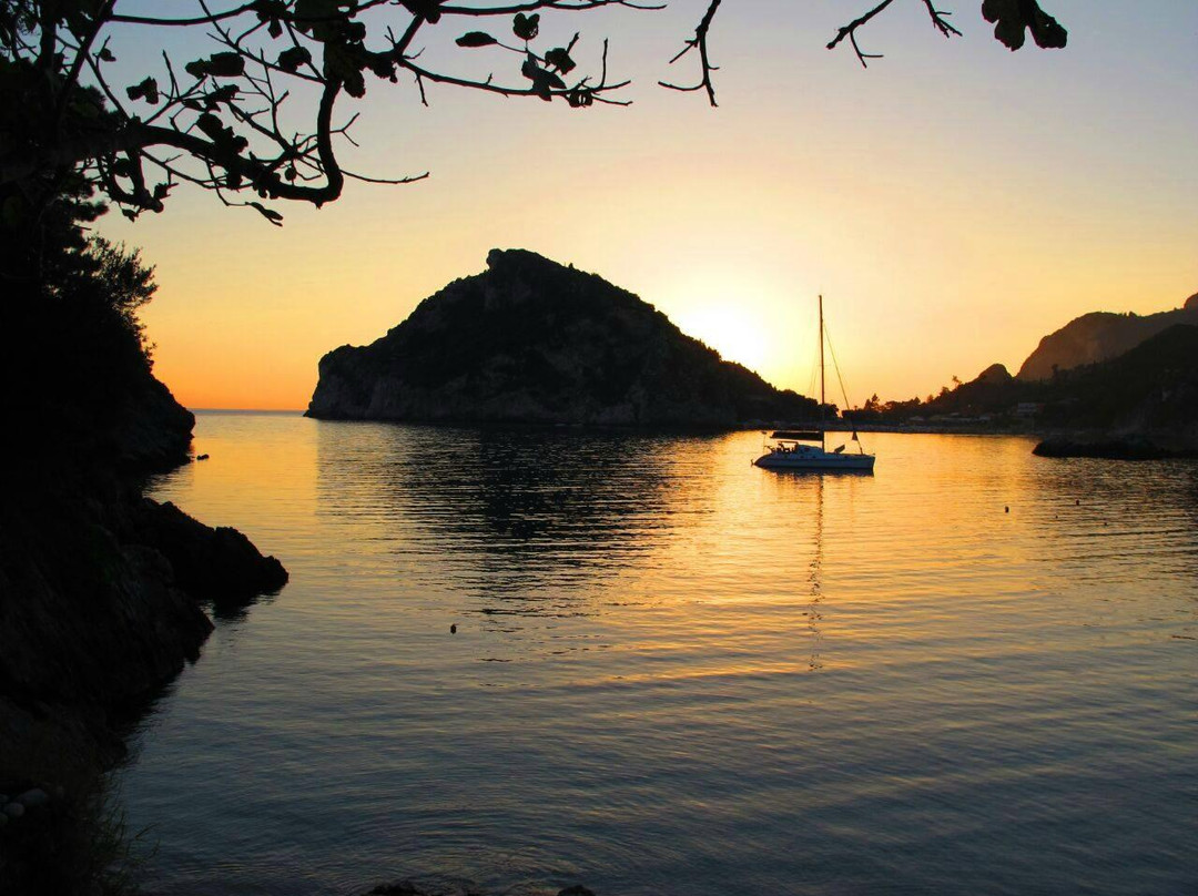 Achilleon Diving Center-Paleokastritsa必去景点