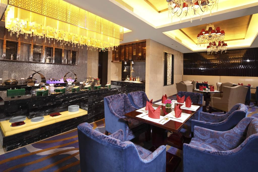 重庆万州富力希尔顿逸林酒店主图