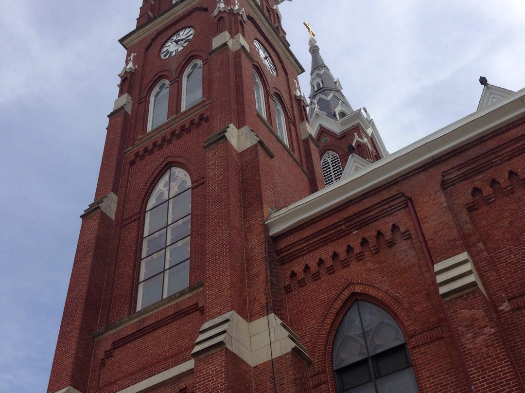 St. Francis Basilica-Dyersville必去景点
