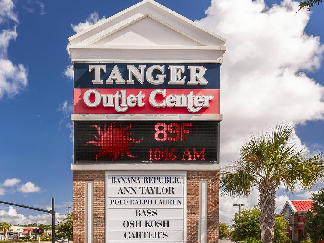 Tanger Outlets Charleston景点图片