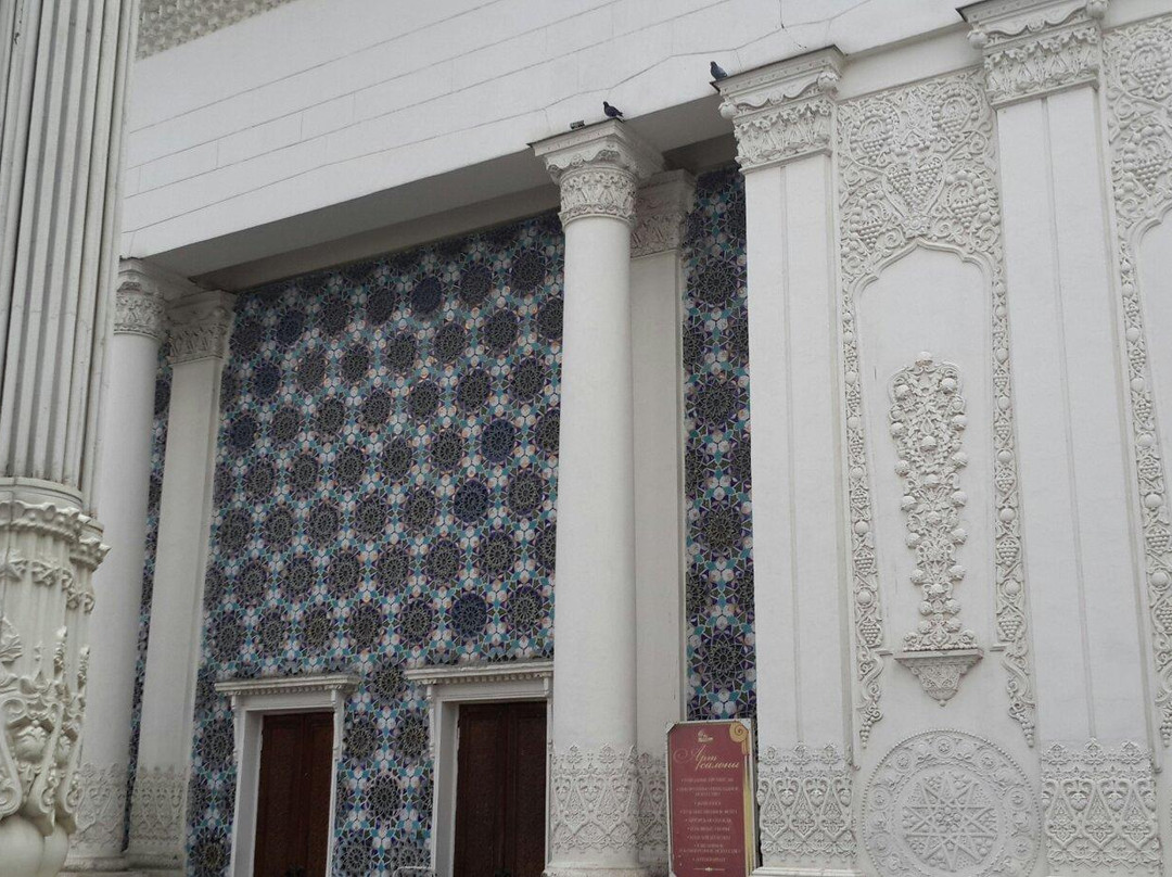 The Exhibition of Achievements of National Economy (VDNKh)-莫斯科必去景点