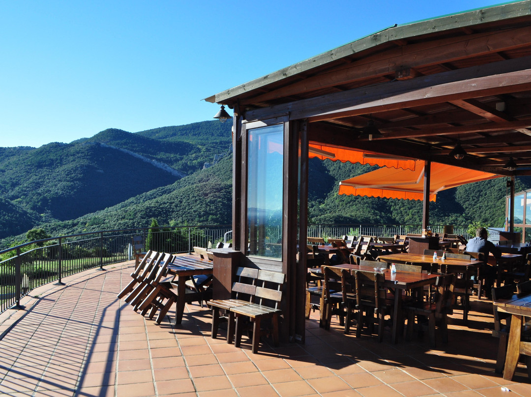 Restaurante y Alojamiento Can Mach主图