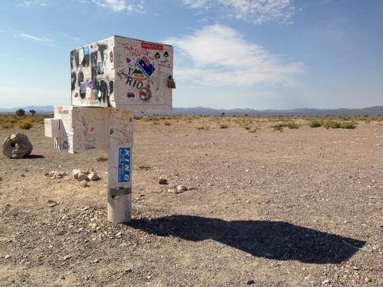 The Black Mailbox-Alamo必去景点