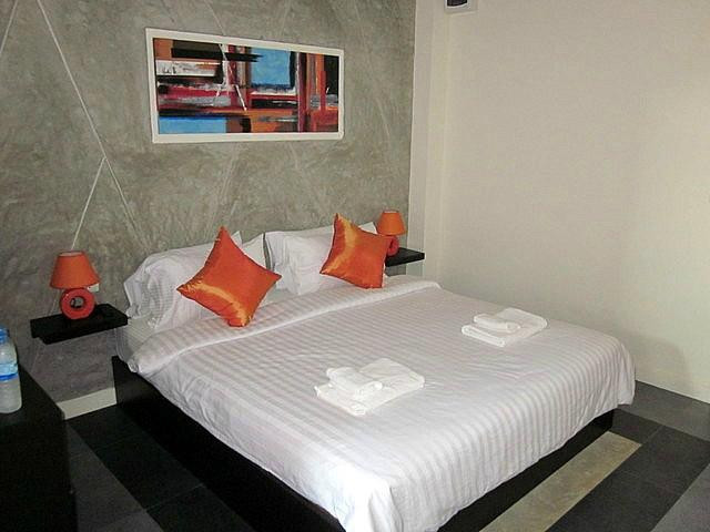 @ Border Hotel主图