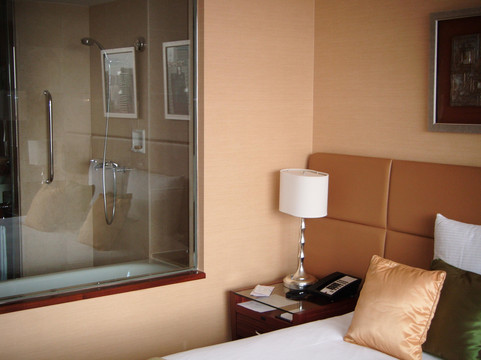 上海花园饭店主图