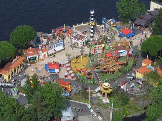 Sarkanniemi Theme Park景点图片