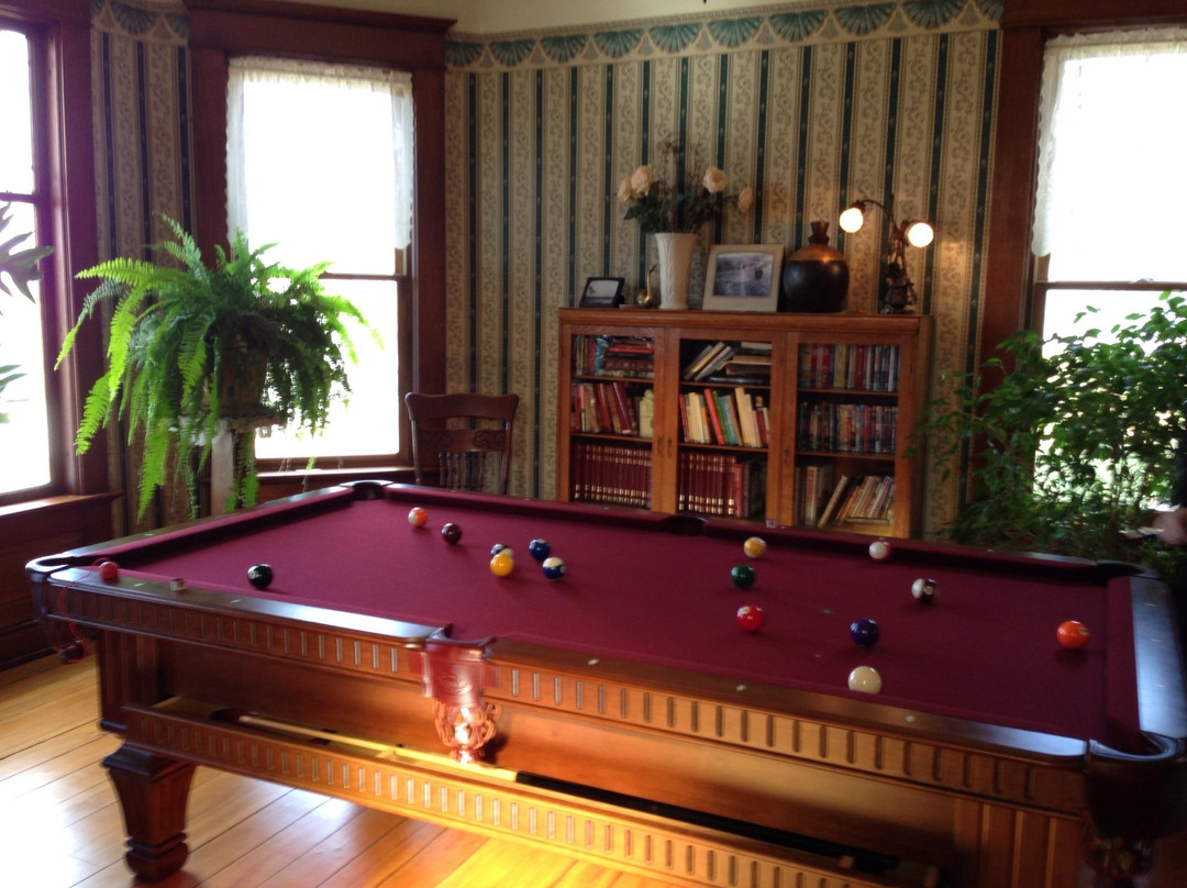 The Tritsch House主图