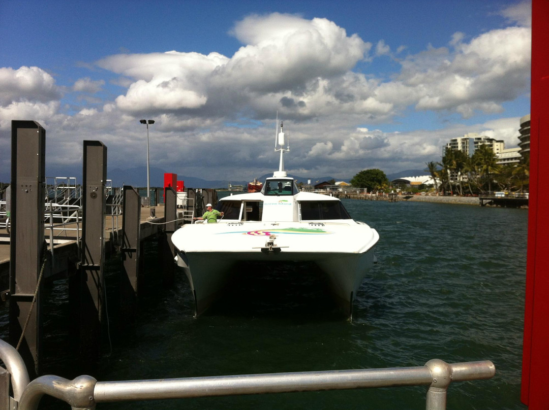 Big Cat Green Island Reef Cruises - Day Tour-凯恩斯必去景点