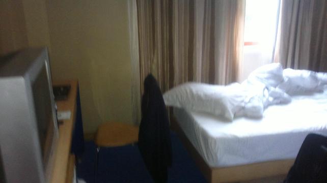 深圳城市客栈欢乐谷店-客卧