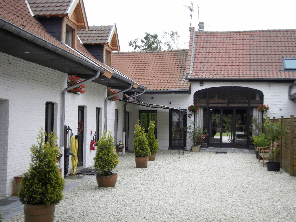 Ferme de la Place主图