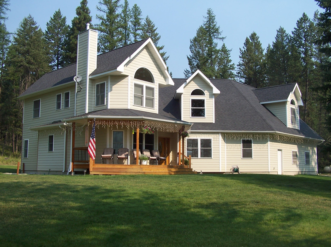 Julie's Country Manor Inc.
