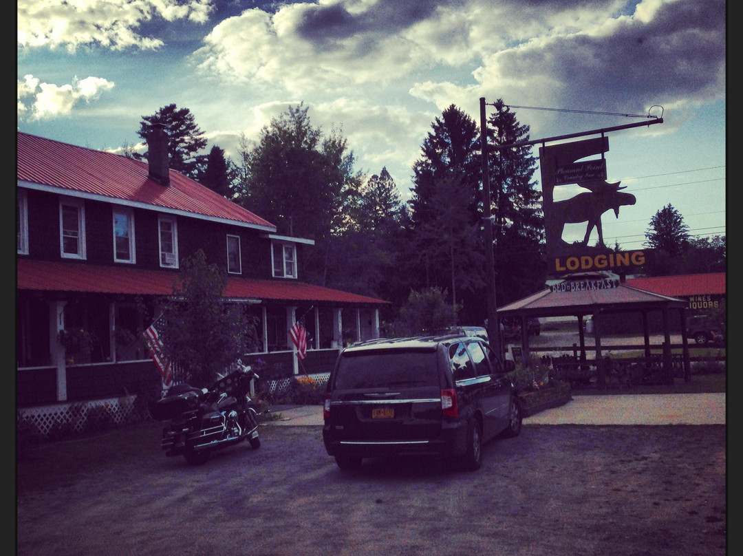 Lake Pleasant酒店住宿-Pleasant Point Country Inn