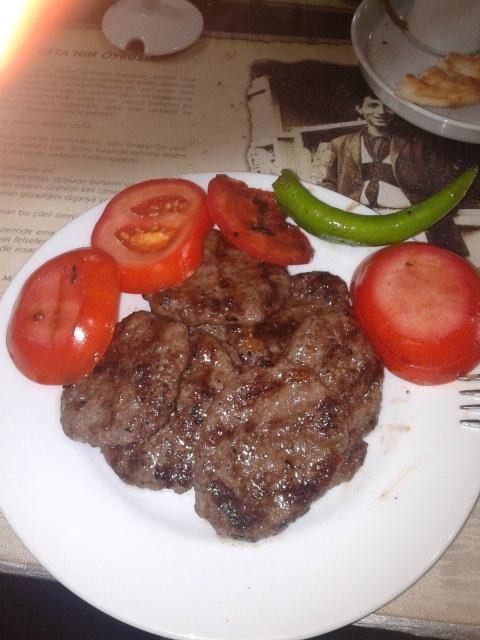 Zara餐馆和美食-Köfteci Ahmet Usta