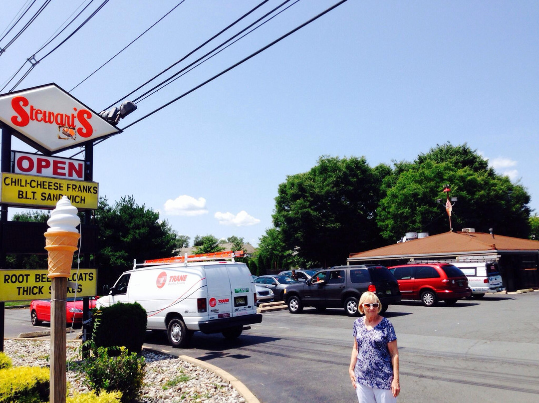 Stewarts Root Beer & Drive In