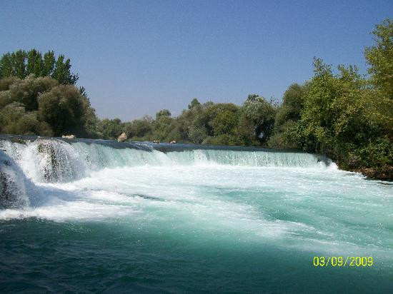 Manavgat Waterfall景点图片