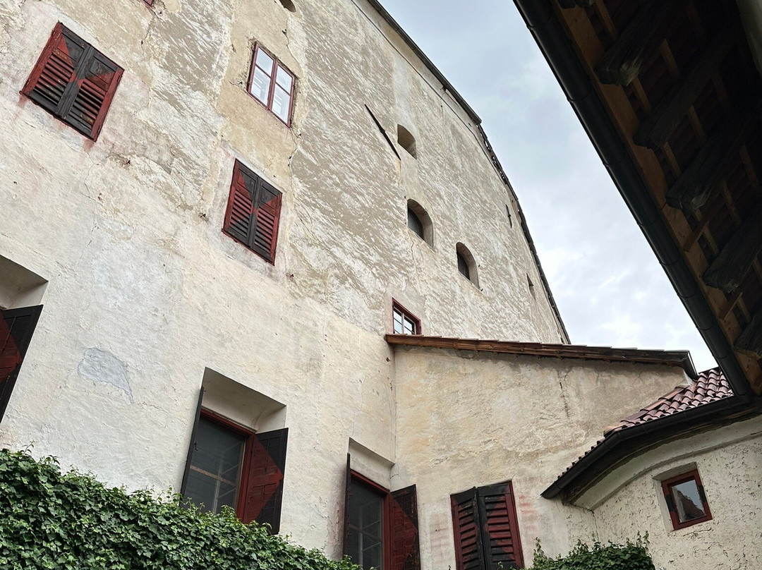 Castel Monteleone景点图片