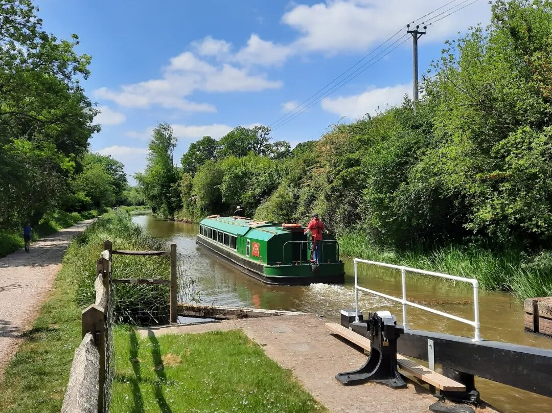 Wey & Arun Canal Trust景点图片