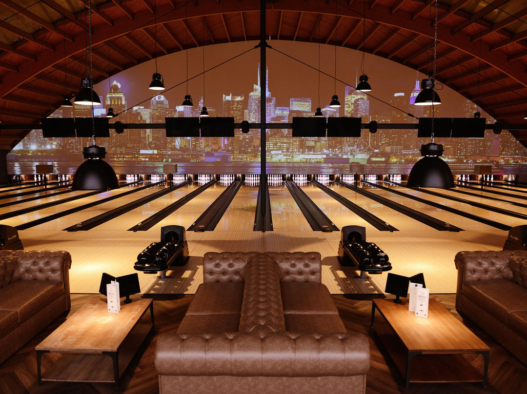 Lucky's Bowling景点图片