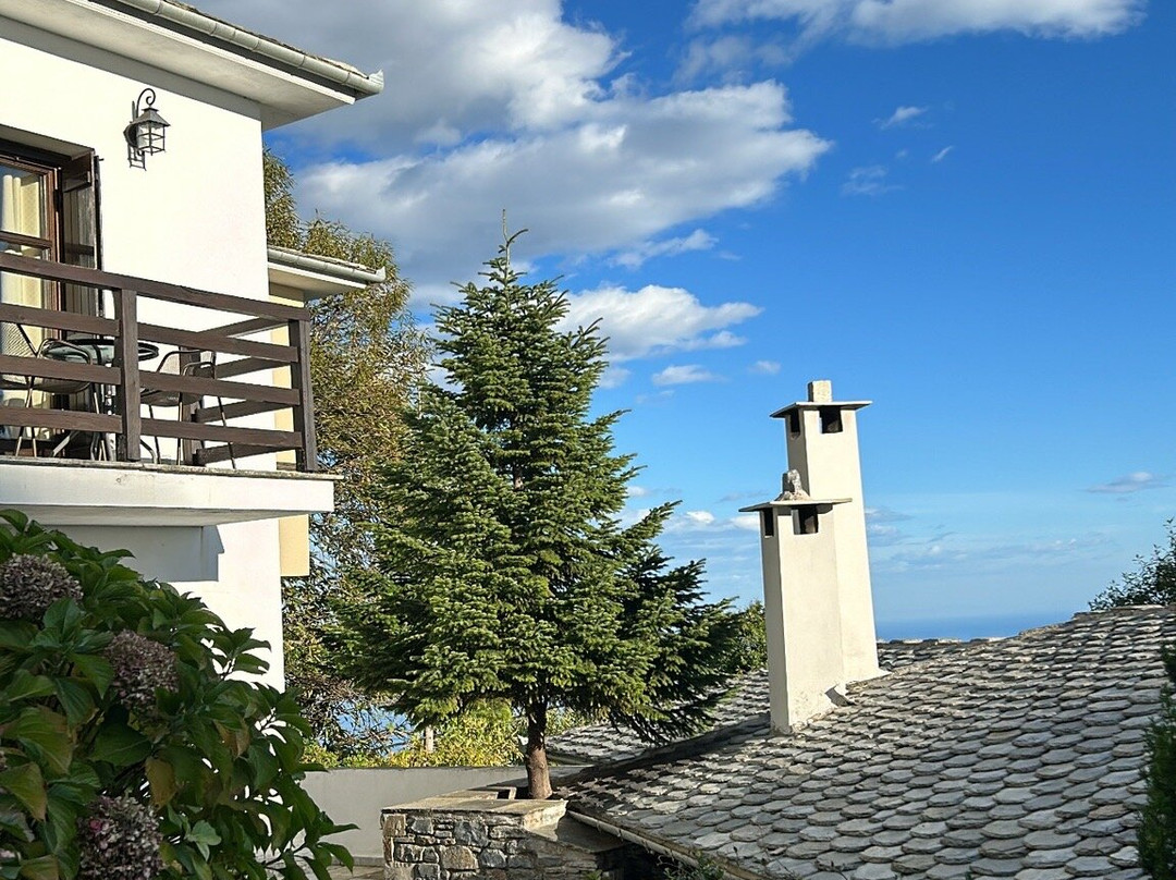 12 Months Luxury Resort主图