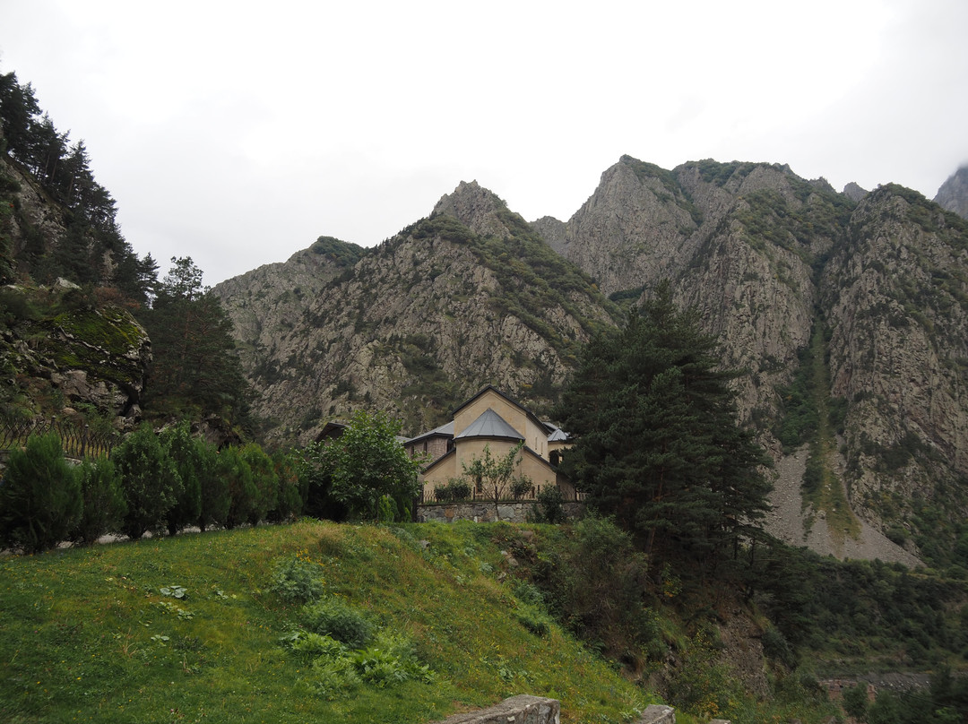 Mtavarangelozi Monastery
