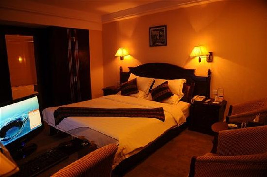 凌江大酒店主图