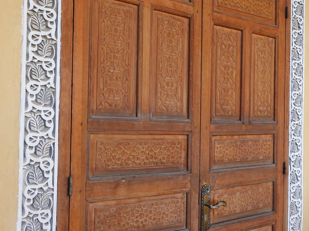 利雅得拉雅林娜酒店主图