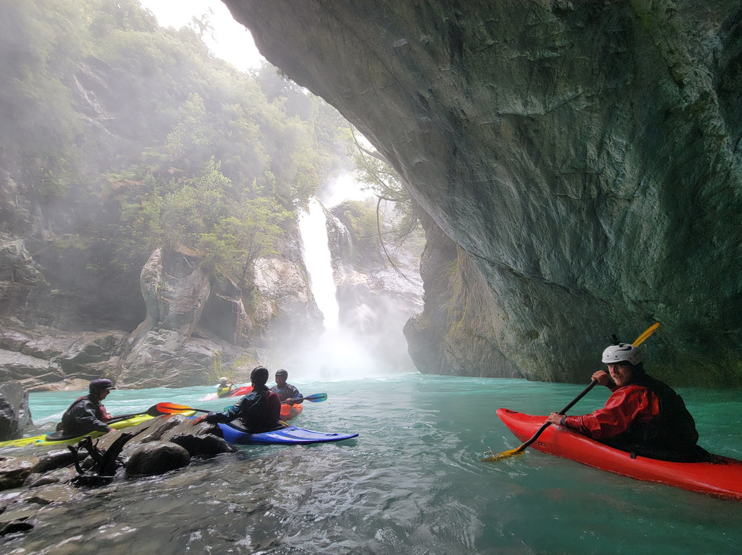 Rafting Hornopiren景点图片