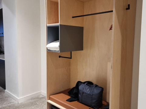 尾流百老汇公寓酒店主图