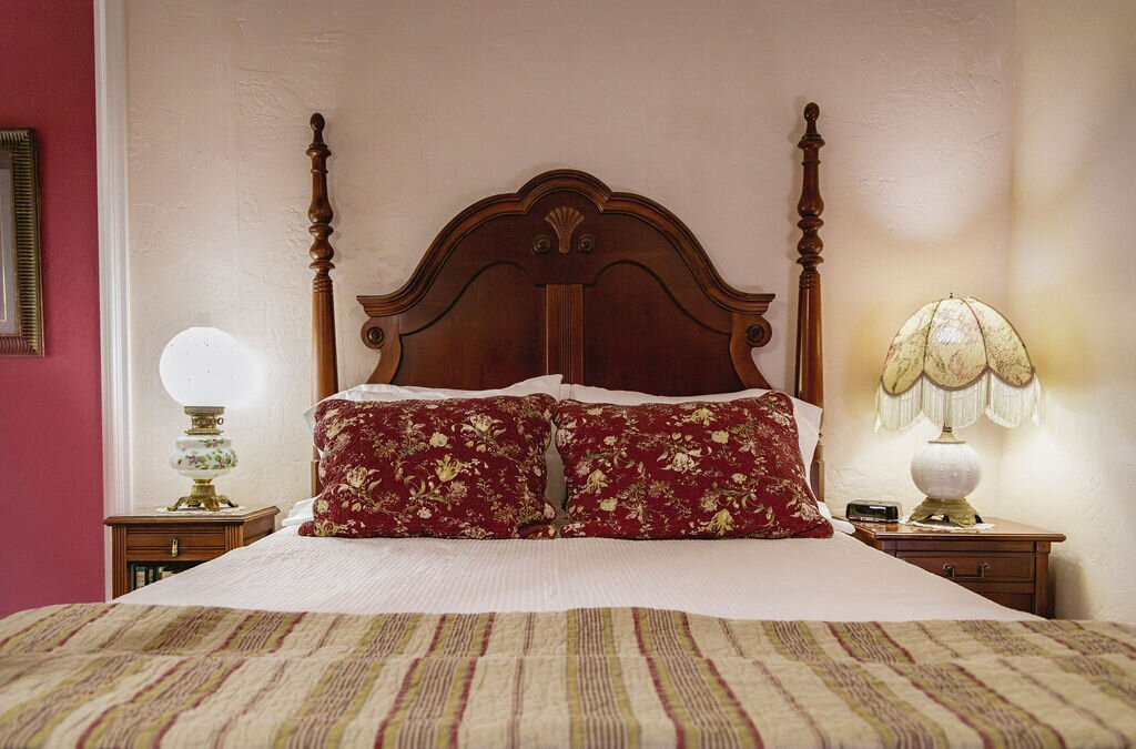 Weaverville Hotel主图