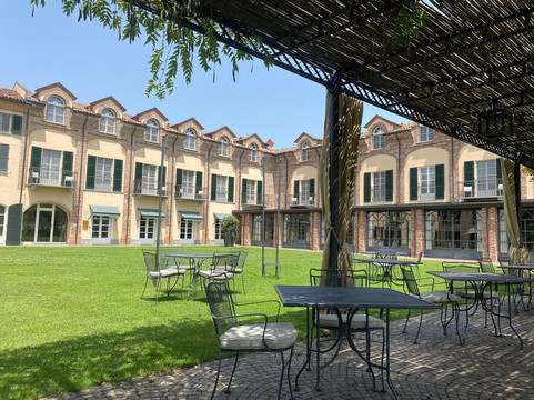 Cioccaro di Penango酒店住宿-SPINEROLA  Hotel Nidum, Restaurant Godezia, Spa Arborea