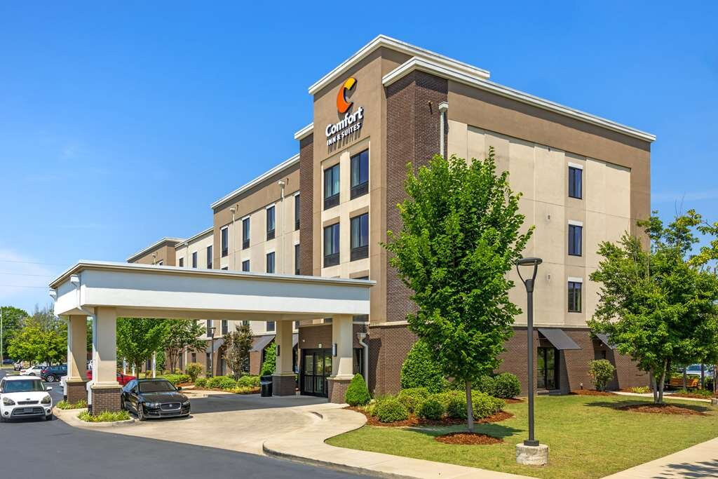 Comfort Inn & Suites At Crosspex Village主图