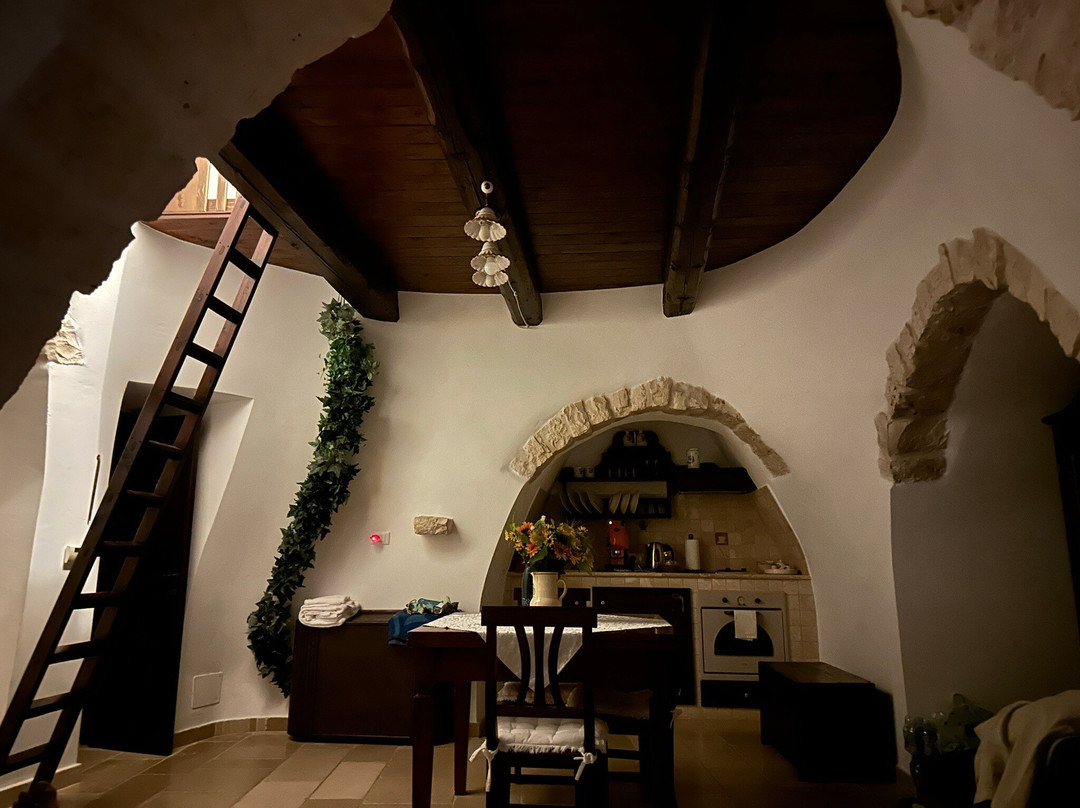 拉特路雷莎假日酒店主图