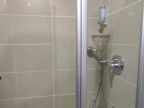 胜利大酒店主图