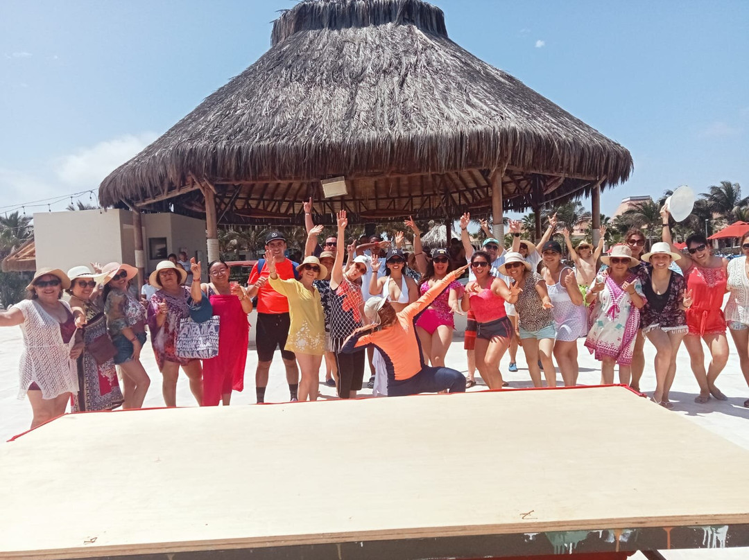 蓬萨尔海滩皇家度假Spa酒店及会议中心主图