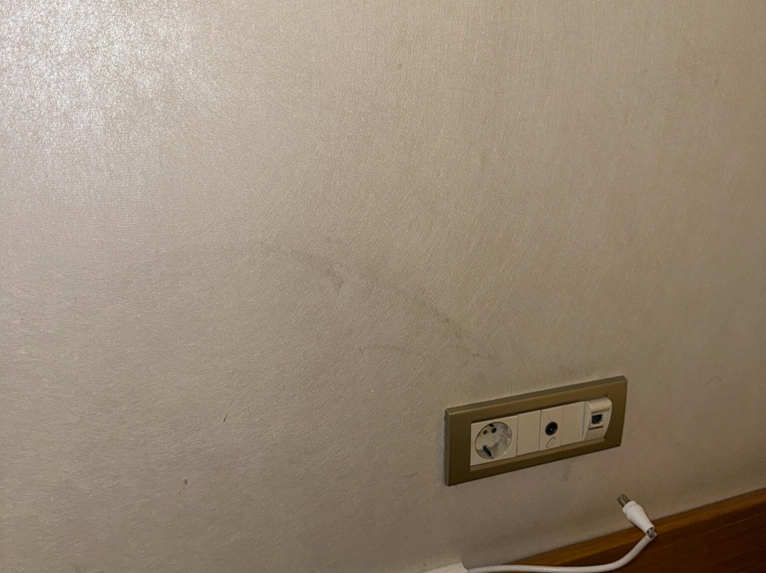 Plaza Resort Hotel主图