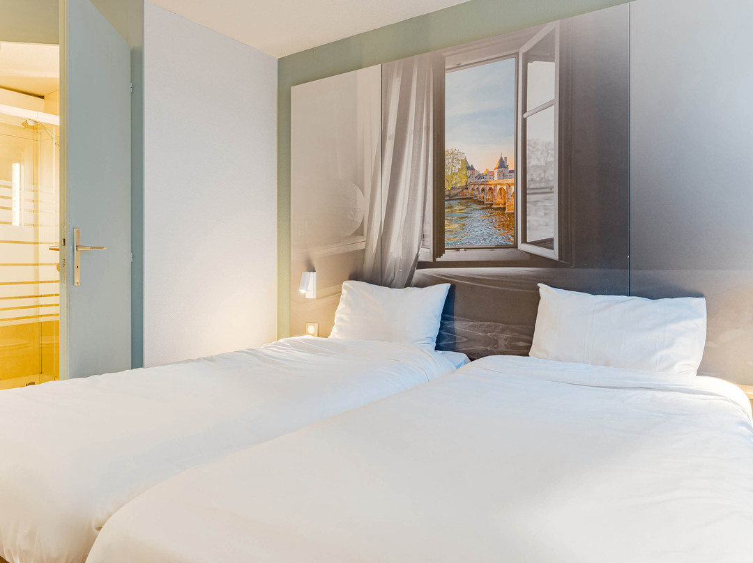 B&B HOTEL Châtellerault主图