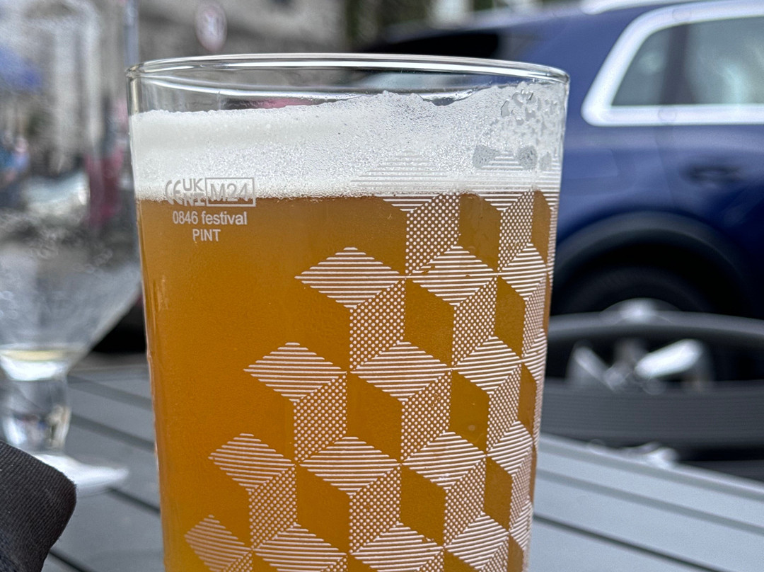 克鲁尔海湾酒店主图