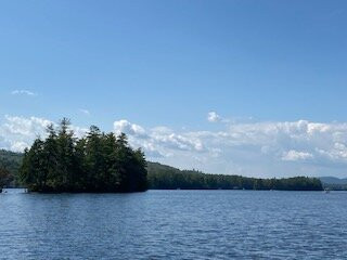 Pine River Pond景点图片