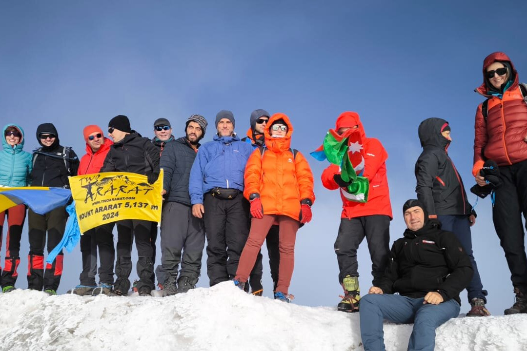 Two Ararat - Mount Ararat Climbing Tours Operator景点图片