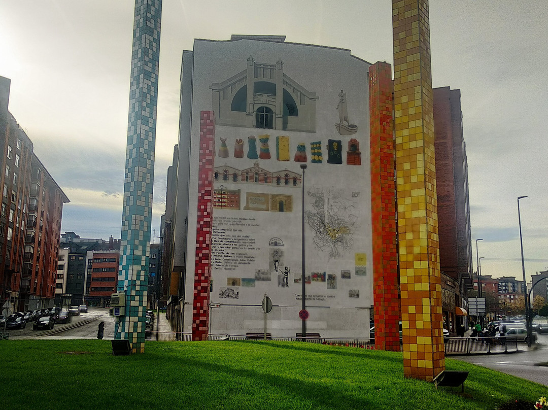 Escultura «crisol»-阿维莱斯必去景点