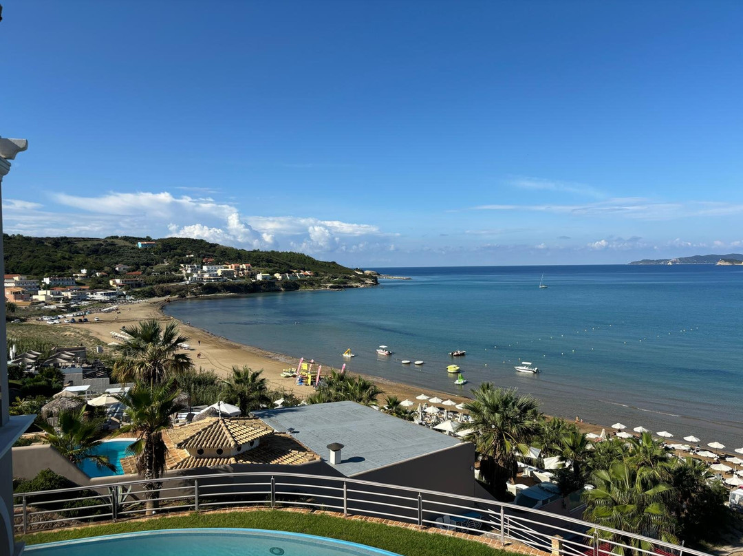 Agios Stefanos Beach景点图片