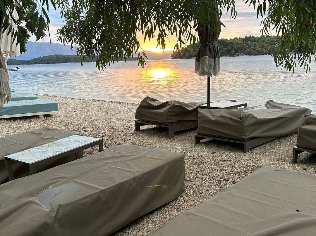 Eva Beach Hotel主图