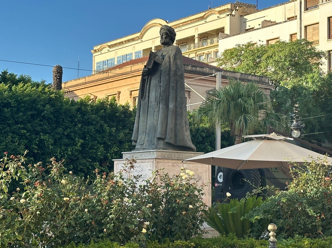 Monument to Ibn Khaldoun-突尼斯必去景点