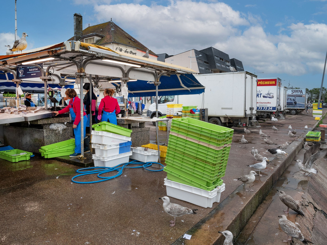 Marché Aux Poissons景点图片