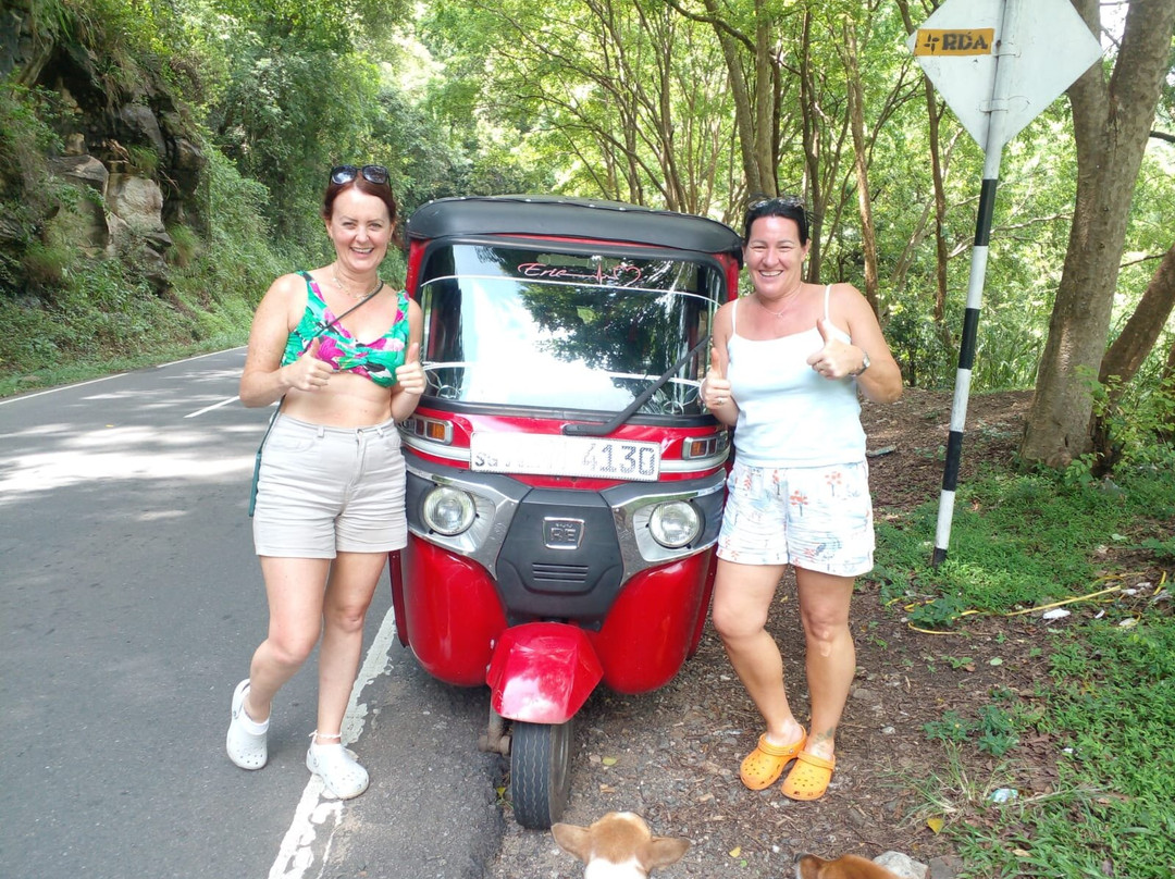 Eric Tuk Tuk and Cheaper Taxi Udawalawe-乌达瓦拉瓦必去景点