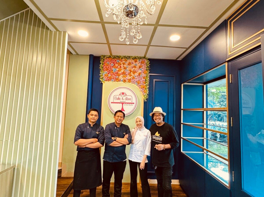 Cake & Love Patisserie By Putri Maulida