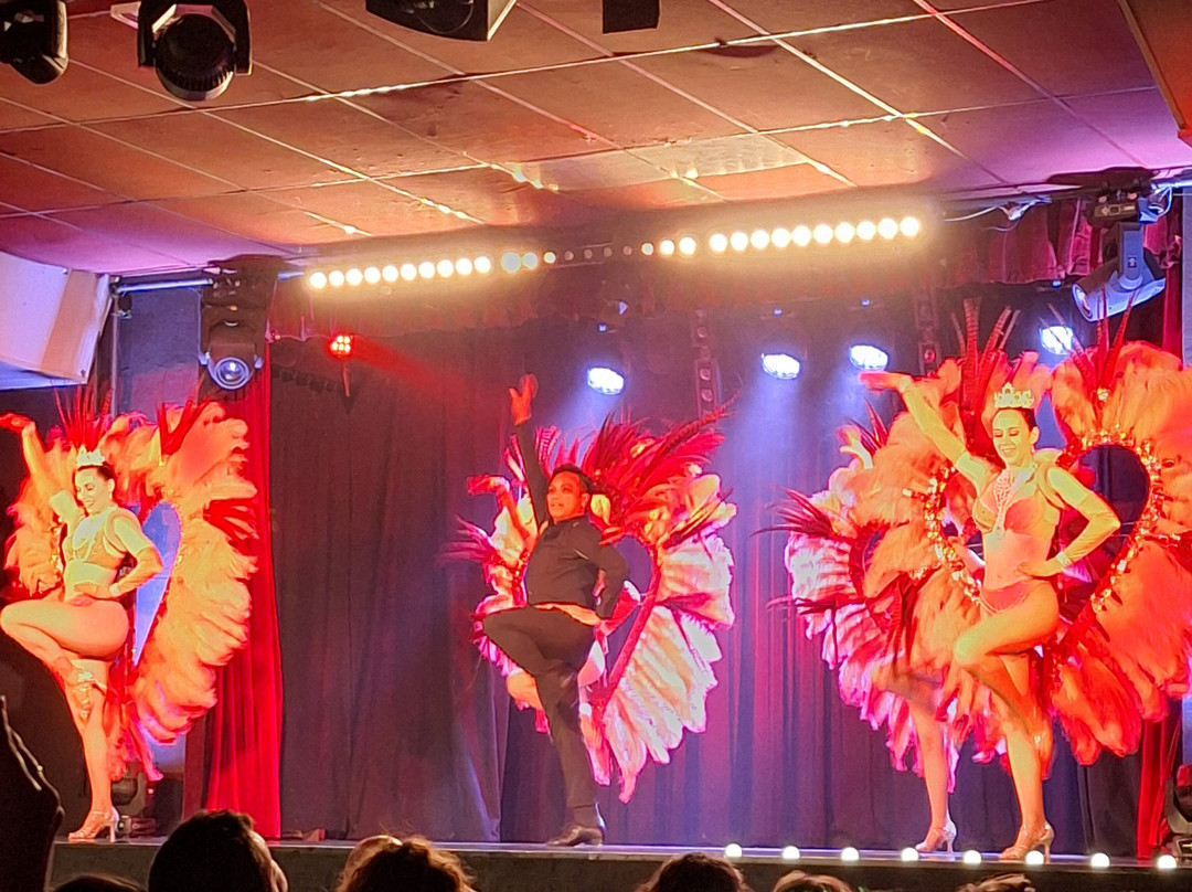 Cabaret La Plume Rouge景点图片