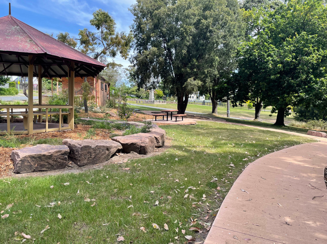 Charing Cross Reserve-Beaconsfield Upper必去景点